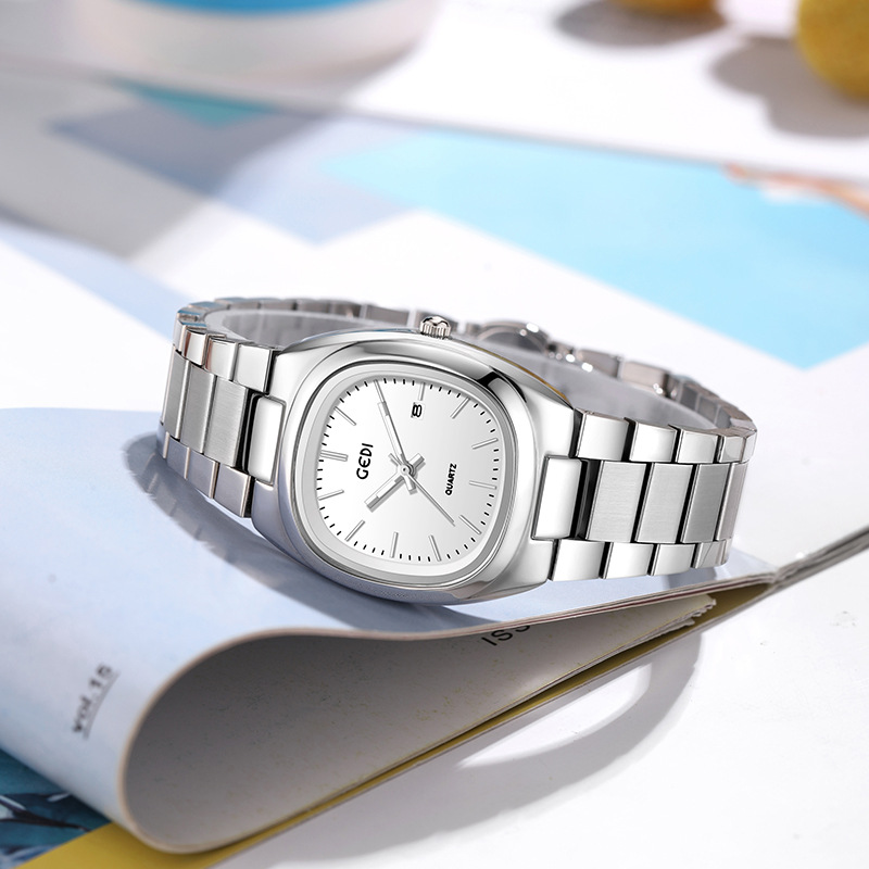 Luxury Watch Square - นาฬิกาข้อมือผู้หญิง UTHAI CQ361 ดีไซน์ทันสมัย ตัวเรือนเหล็กแข็งแรง กันน้ำ