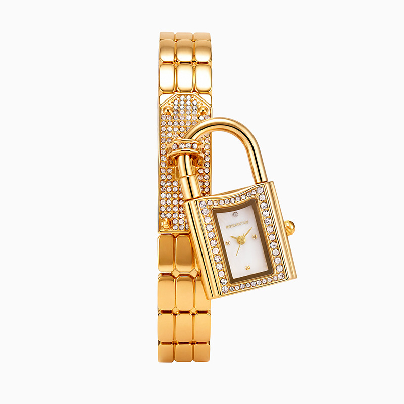 สายรัดข้อมือรูปทรงเว้าพร้อมจี้ - Luxury Watch Square บทวิจารณ์และราคา