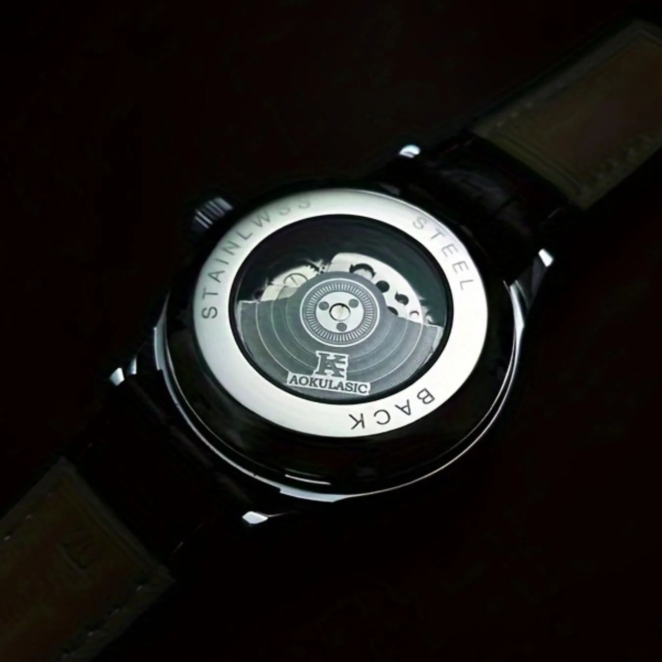 นาฬิกาจักรกลอัตโนมัติสำหรับผู้ - Luxury Watch It บทวิจารณ์และราคา