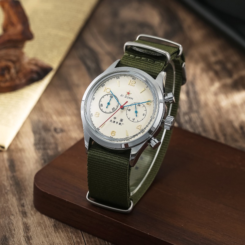 นาฬิกานักบินปี 1963 ขนาด 42 มม - Chronograph Flyback Watch บทวิจารณ์และราคา