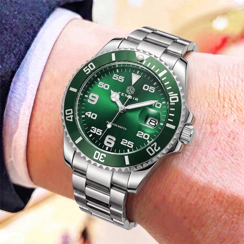 นาฬิกาควอตซ์สำหรับผู้ชายแบบคลา - Luxury Watch Makes บทวิจารณ์และราคา