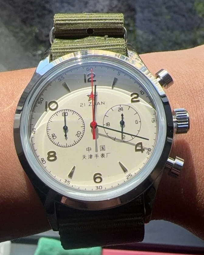 นาฬิกาข้อมือผู้ชาย รุ่น 1963 ไ - Chronograph Flyback Watch บทวิจารณ์และราคา