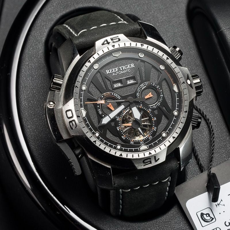 นาฬิกาข้อมือผู้ชาย ระบบออโตเมต - Chronograph Flyback Watch บทวิจารณ์และราคา