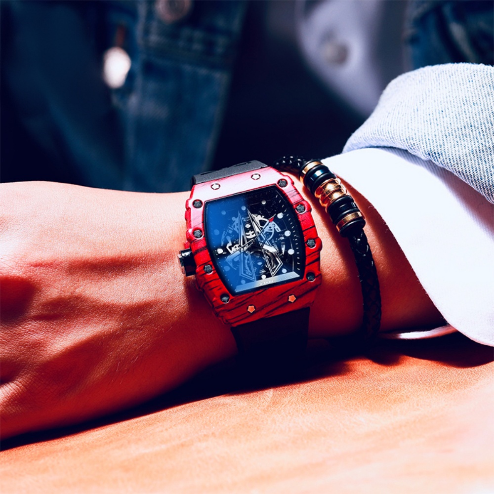 นาฬิกาควอทซ์สำหรับผู้ชายที่ได้ - Luxury Watch Makes บทวิจารณ์และราคา